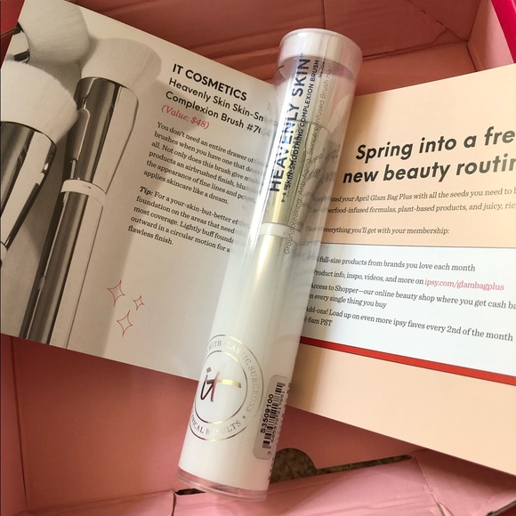 it cosmetics Other - IT Cosmetics Brush it cosmetics Other - IT Cosmetics Brush